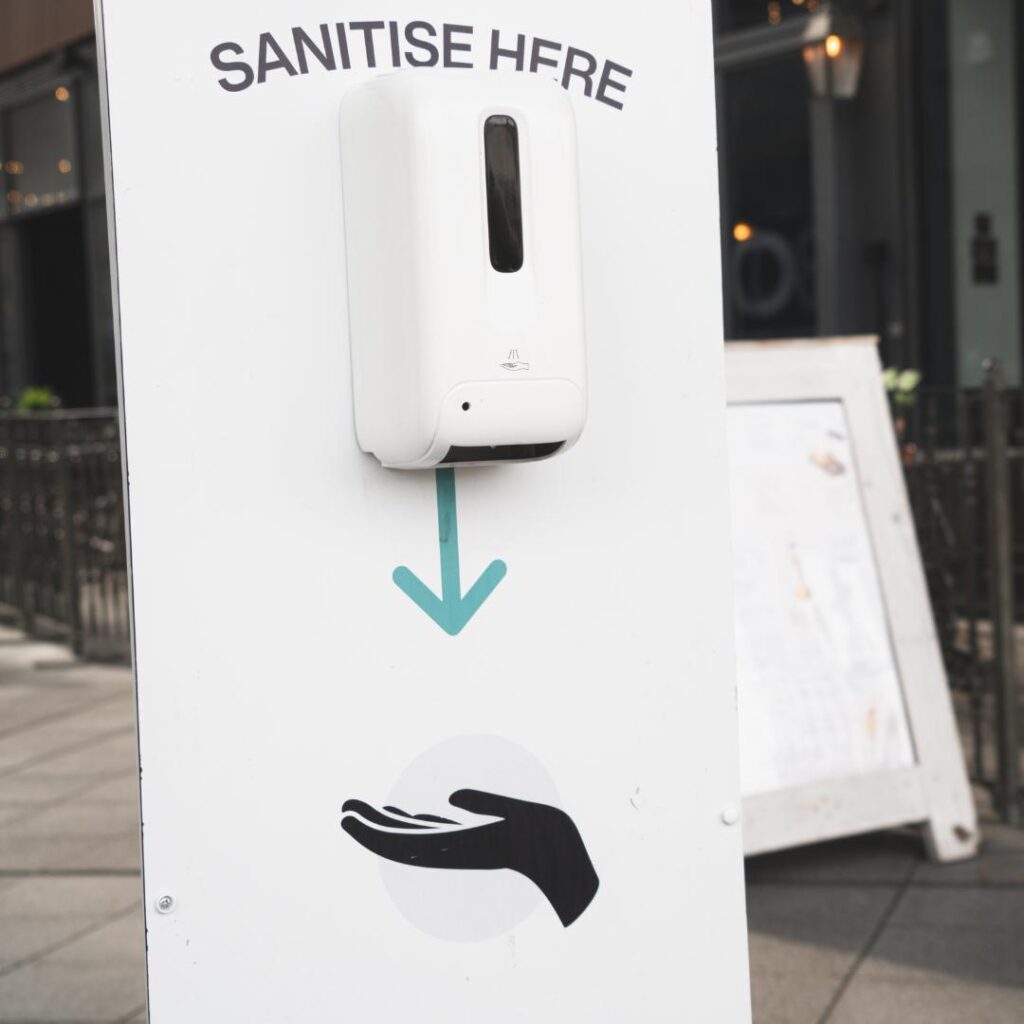 automatic hand sanitiser dispenser